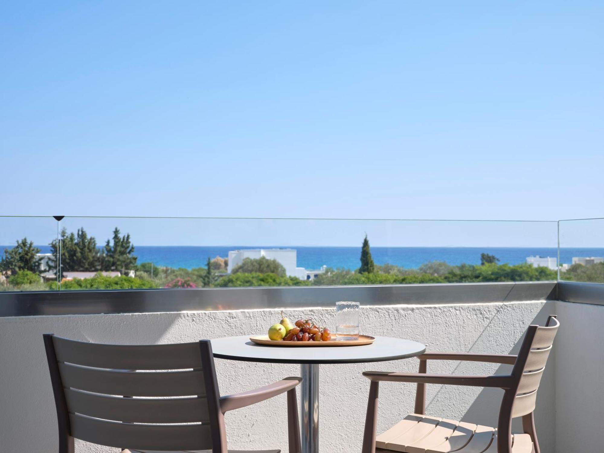 Отель Atlantica Mikri Poli Rhodes Колимбия Экстерьер фото